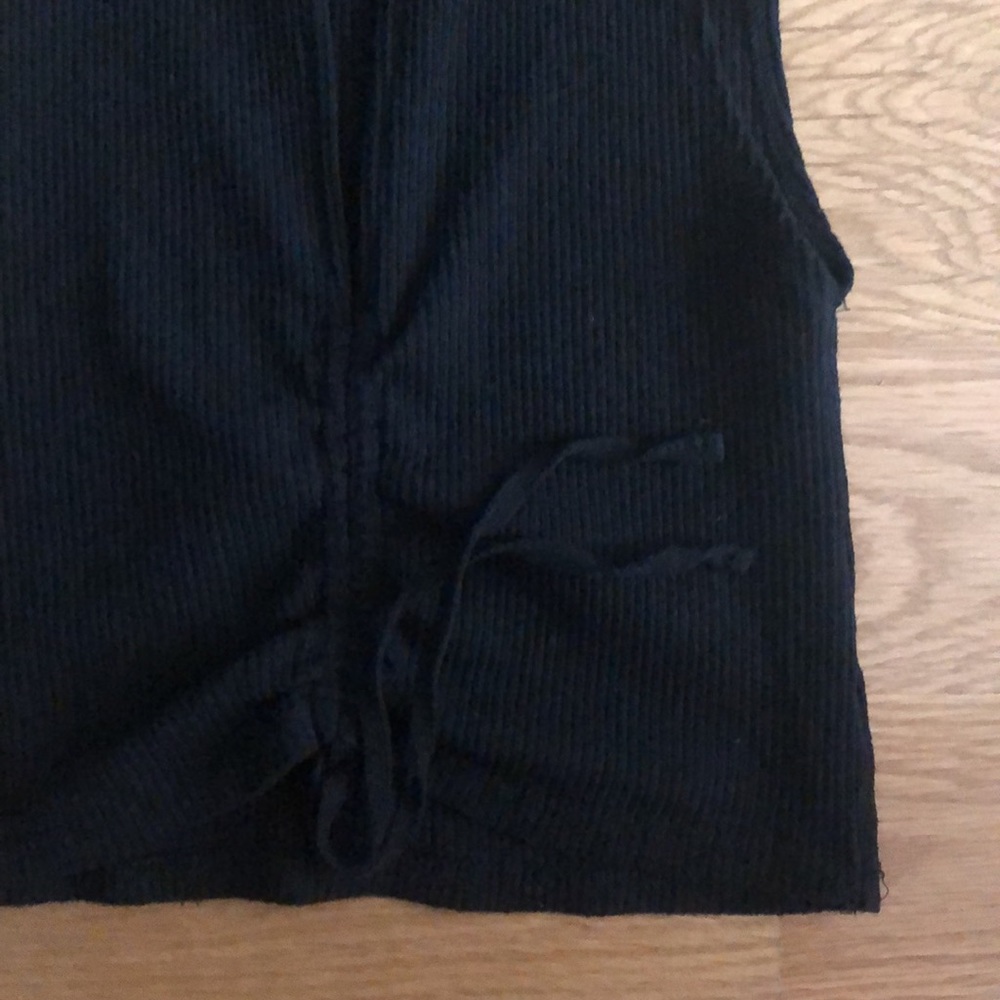 Zara Ribbed Crop Top - Picture 4 of 4